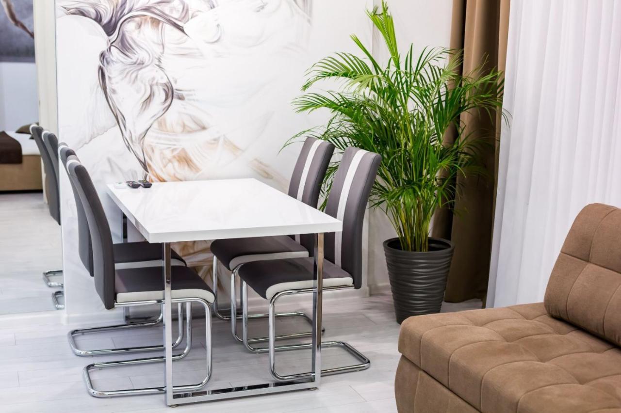 Galicia Apartments Λβιβ Εξωτερικό φωτογραφία